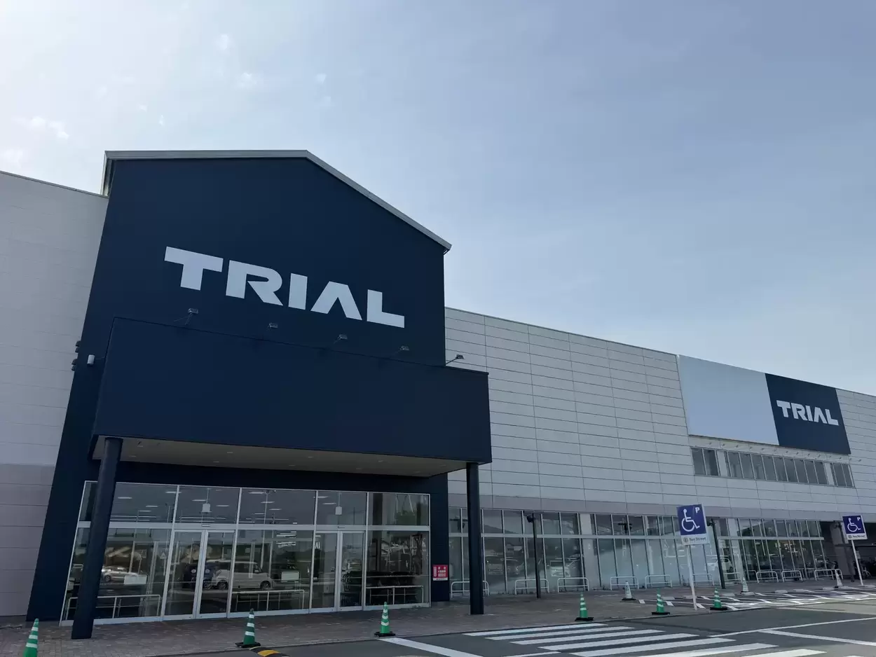 静岡県初出店！超巨大【メガセンタートライアル】爆誕！全国初「青果スイーツ＆A5ランク松坂牛」がヤバい！コスパ最強＆レジ待ちO秒で超便利