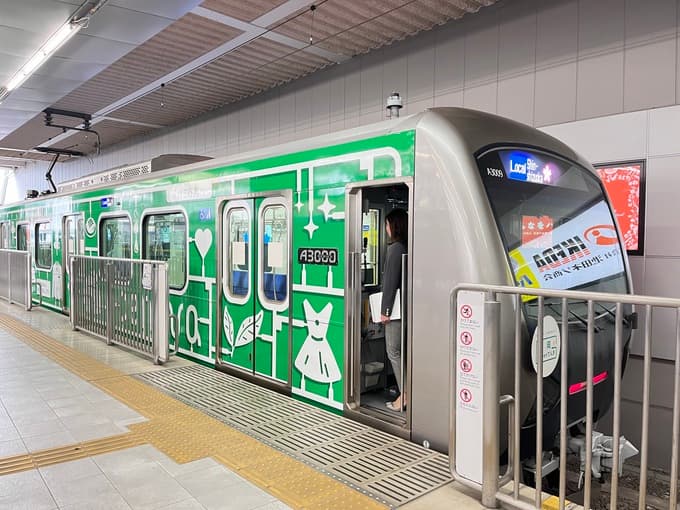 プラモデルが電車に！？「まるで静岡の宝探し♪」新観光名所【セノバトレイン】運行スタート！