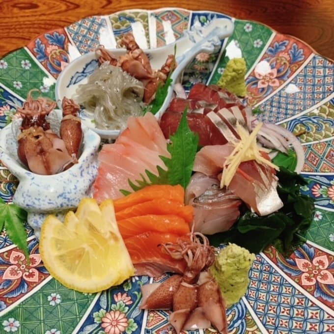 【静岡市】「間違いない…！」鮪ほほ肉は絶対食べて♪静岡県民が通い詰める海鮮居酒屋【ととや】