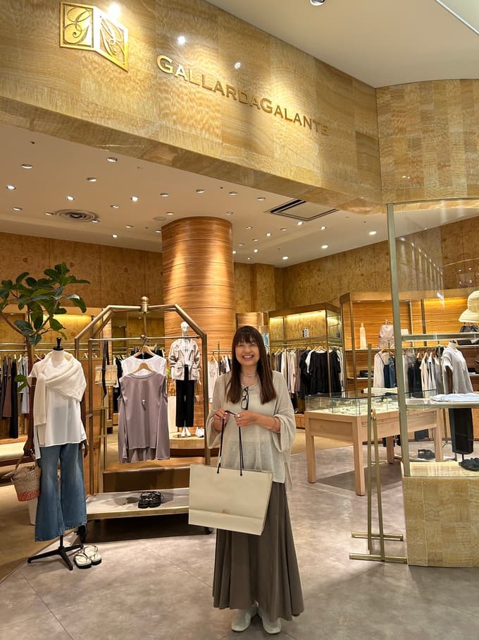 風が通り抜けるワンピース！【セノバ1階ガリャルダガランテ】ジャージーシリーズのワンピースが猛暑におすすめ！